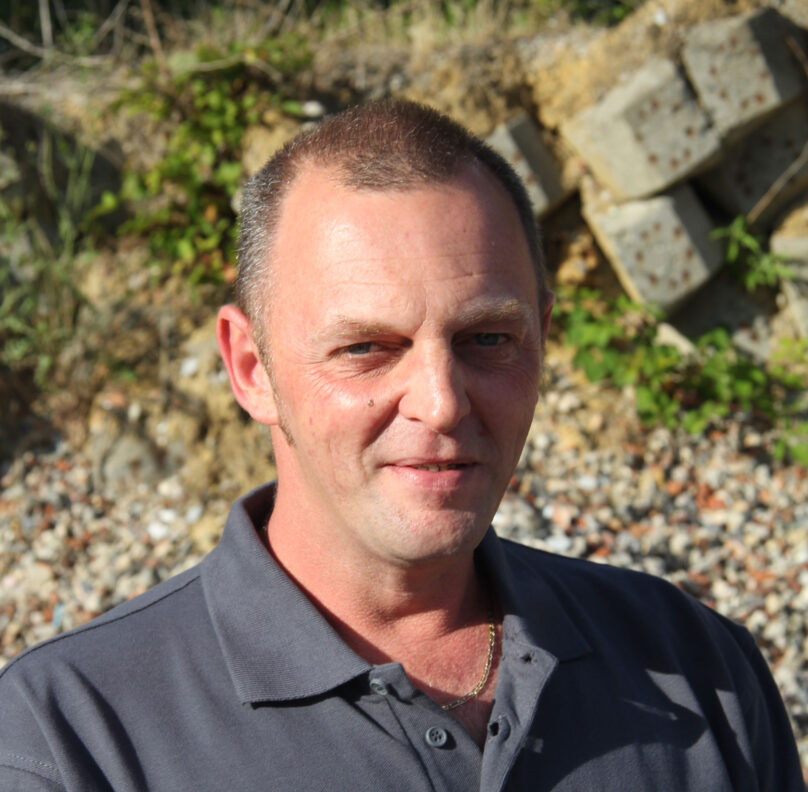 laurent-aspect-ratio-808-792